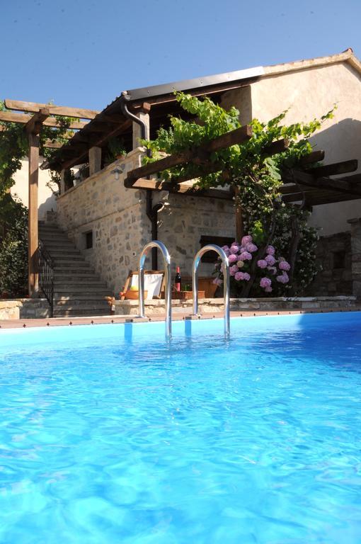Holiday Homes Poli Svetega Antona Gračišće Dış mekan fotoğraf